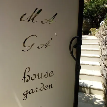 Maga' Housegarden Gasthuis