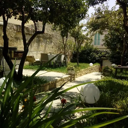 Gasthuis Maga' Housegarden Modica